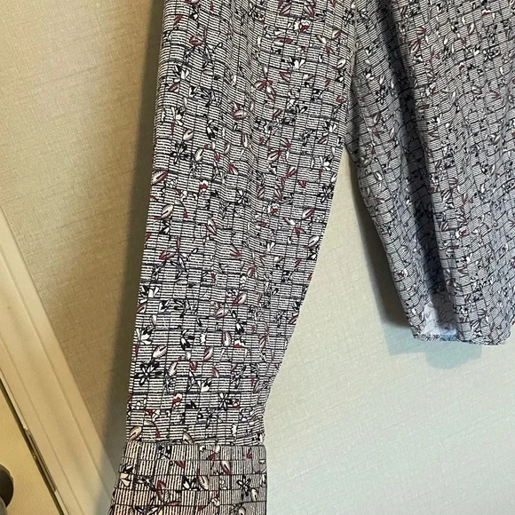 Mens Bugatchi Shaped Fit Shirt XXL 2XL White Blue Red Abstract Long Sleeve - Picture 4 of 7